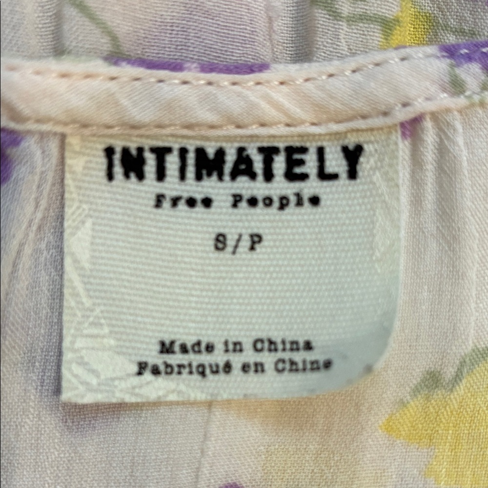 Chic Floral Camisole - Cream, Yellow, Purple - Picture 2 of 11